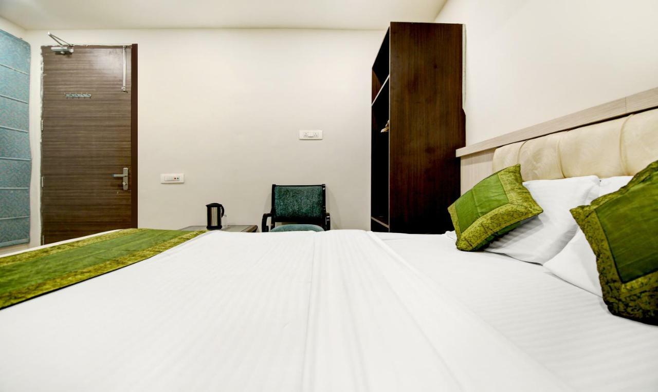 Itsy Hotels Solitaire Ambāla Esterno foto