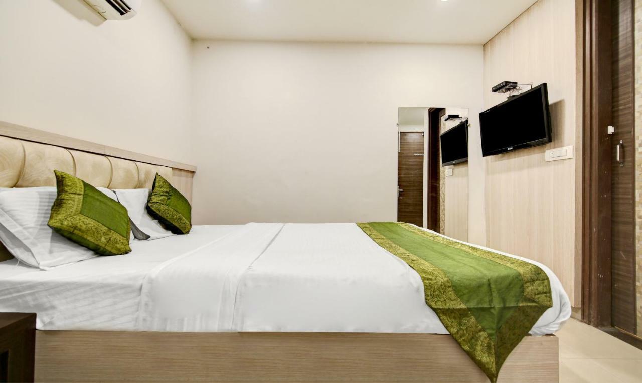 Itsy Hotels Solitaire Ambāla Esterno foto