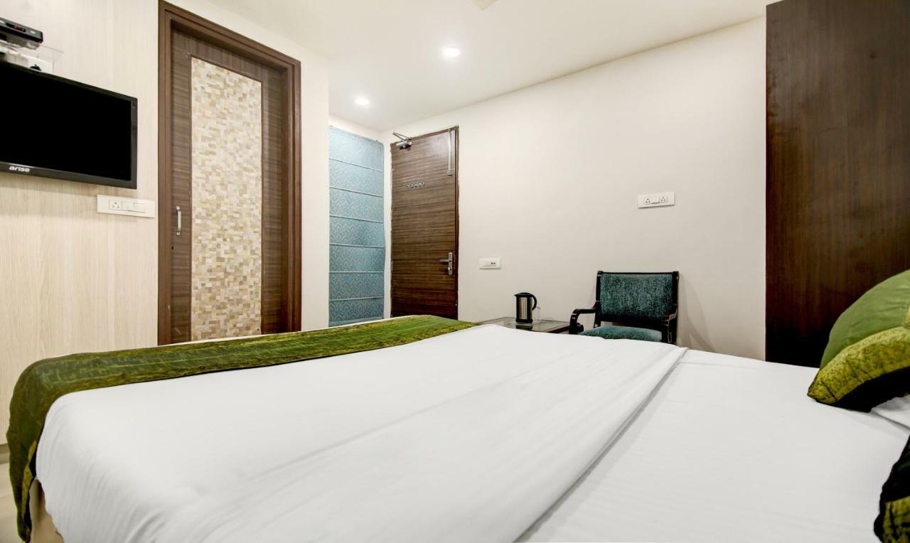 Itsy Hotels Solitaire Ambāla Esterno foto